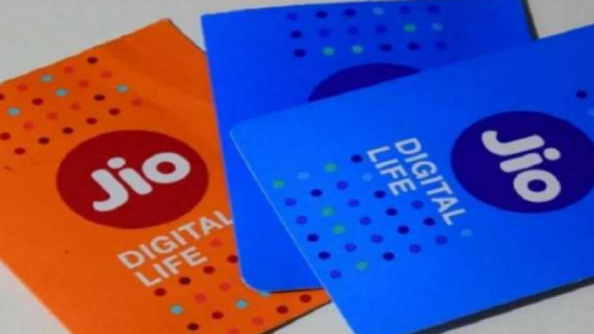 Jio's cheap recharge plan is very beneficial, unlimited benefits with validity of 84 days, price less than Rs. 400