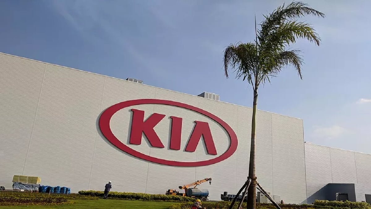 Kia is in a mood to compete with Tata Motors, will bring a new cheap electric car to compete with Nexon EV
