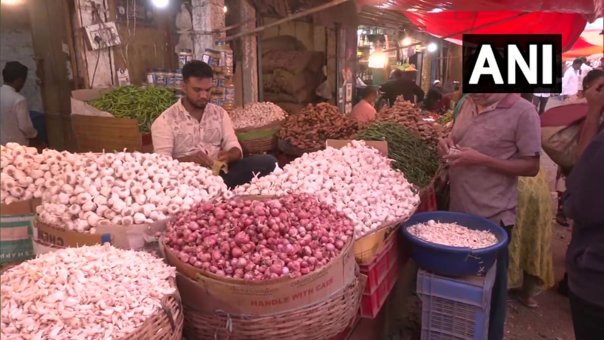Spice Price Hike: The heat of spices increased, garlic crossed Rs 400 per kg, know why the prices are increasing