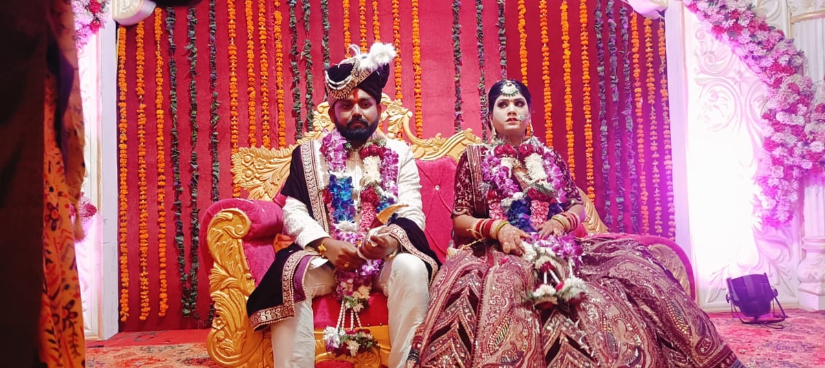 UP News: Newly married bride hanged after 7 days of marriage, in-laws accused of murder