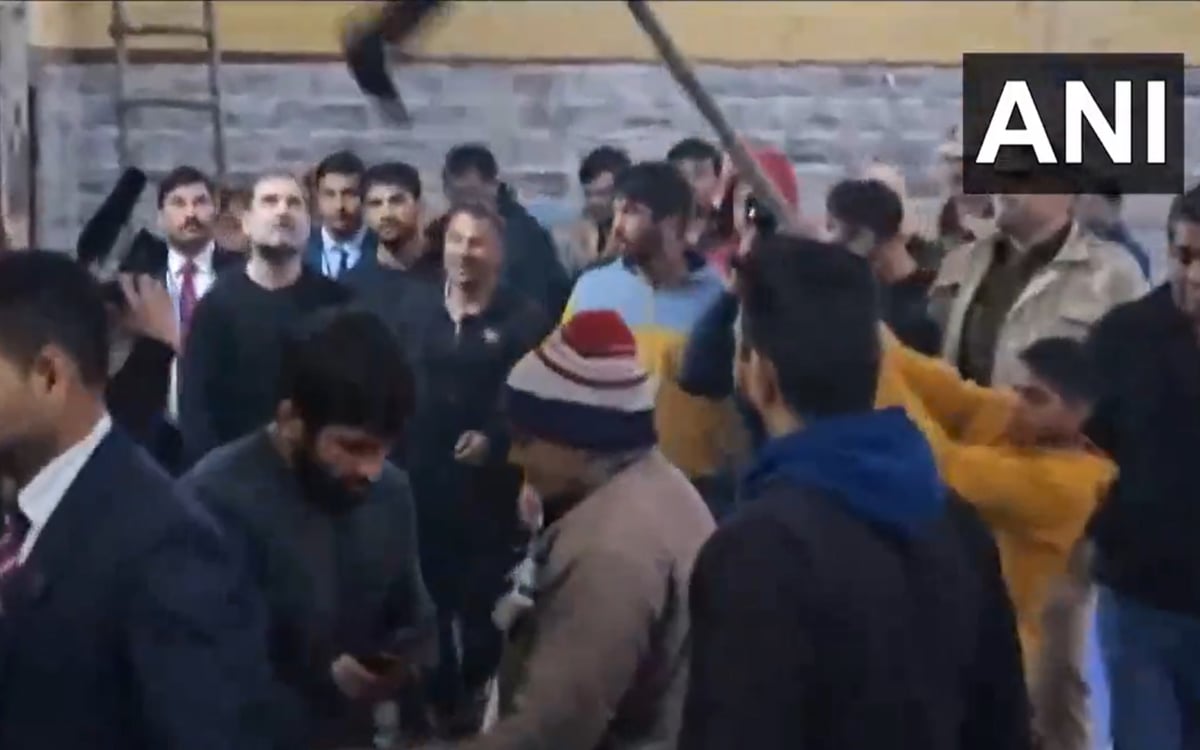 Watch: Rahul Gandhi suddenly came to meet the wrestlers, learned many tricks, know what happened