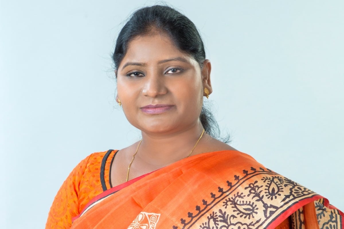 Who is Asha Lakra of Jharkhand, who is included in the Election Management Committee formed for the West Bengal Lok Sabha elections?