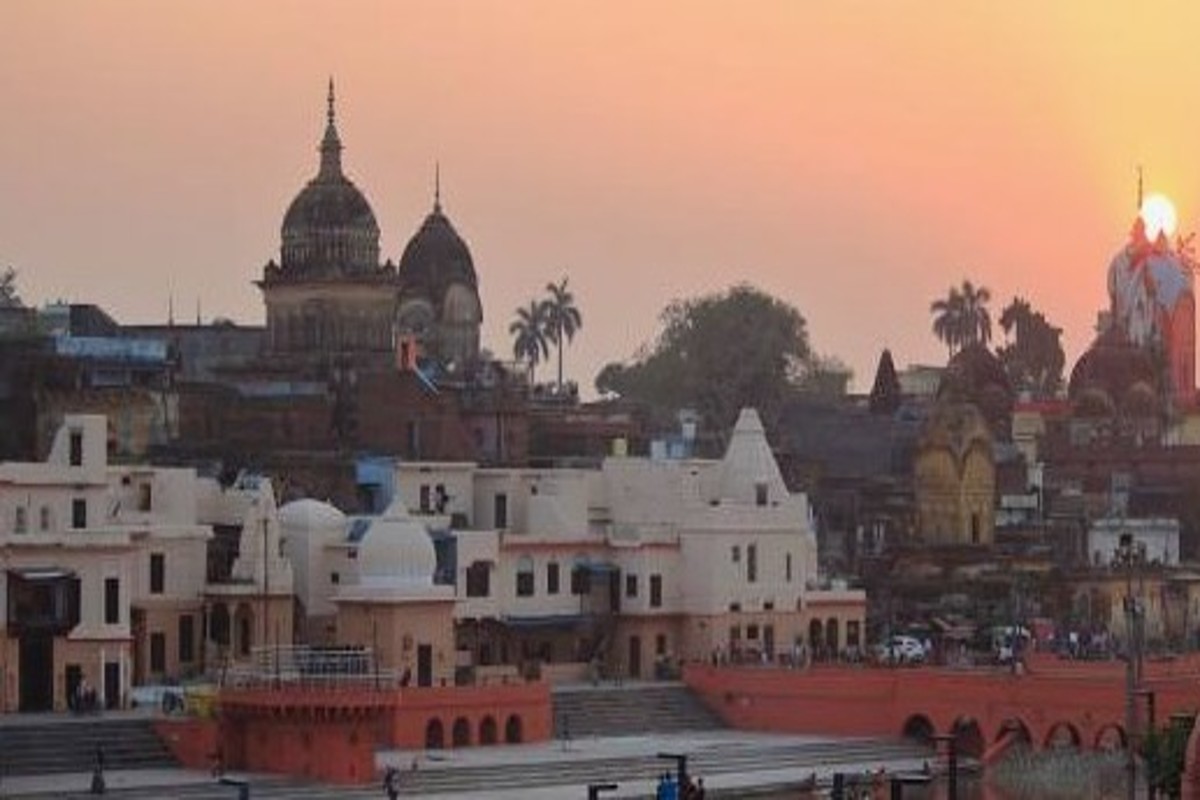 What is the old name of Ayodhya?  Who founded it, know the complete details