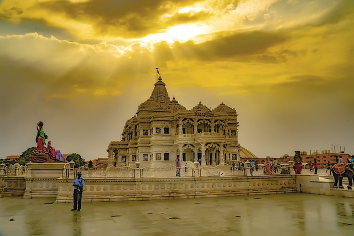PHOTOS: These are 4 religious places of Mathura, definitely visit, you will get peace of mind