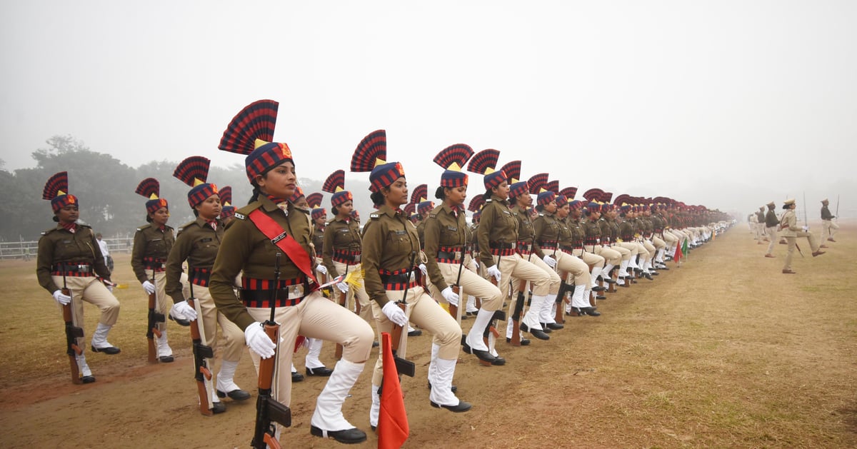 See photos of the final rehearsal of Republic Day celebrations at Gandhi Maidan in Patna, newly appointed IPS led the way