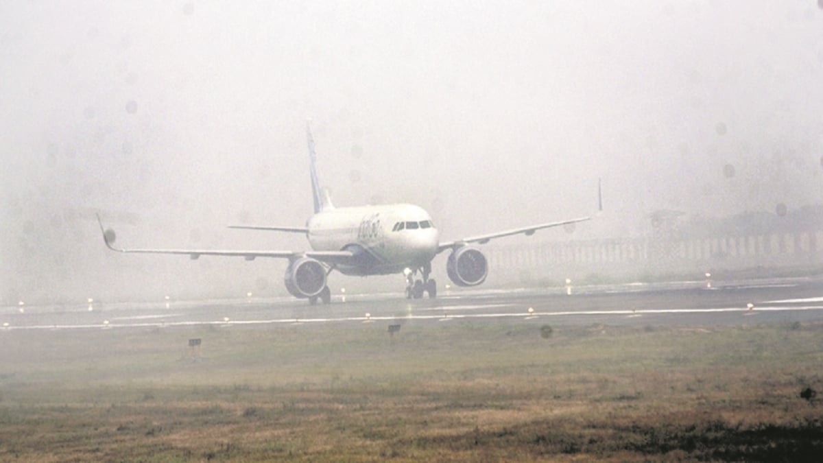 3 pairs of Patna flights canceled due to fog, dozens of trains of Bihar including Rajdhani Express running late by hours