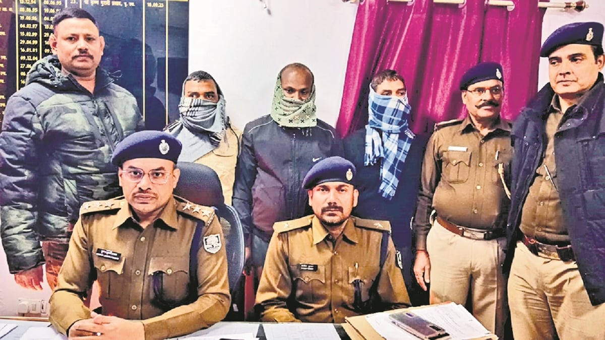 Bihar: Paswan gang who cheated people by posing as SDO-BDO busted, the kingpin running the dhaba became a millionaire.