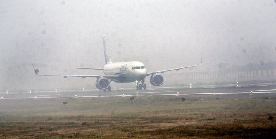 Bihar: Trains running late for hours due to fog, all flights to Darbhanga cancelled!  Patna's airline also collapsed