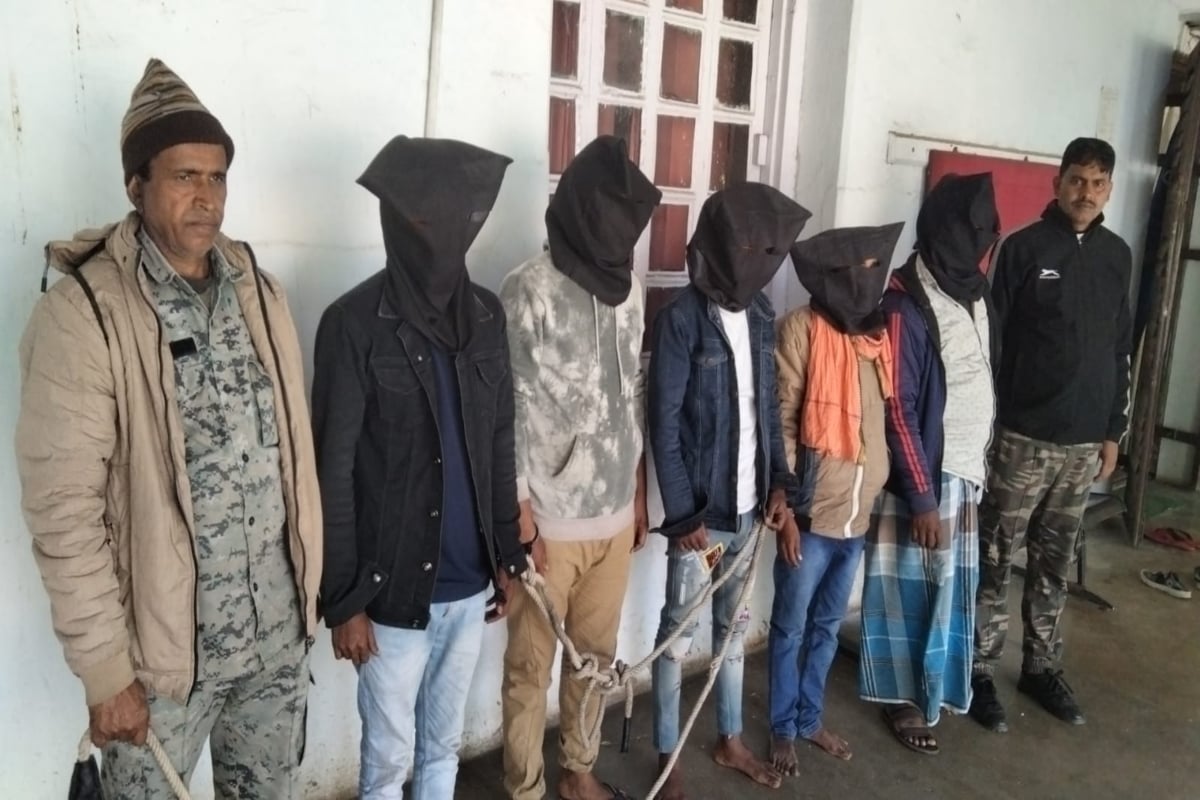 Cyber ​​Crime: Giridih Police gets big success, five arrested for cheating people by posing as bank officers