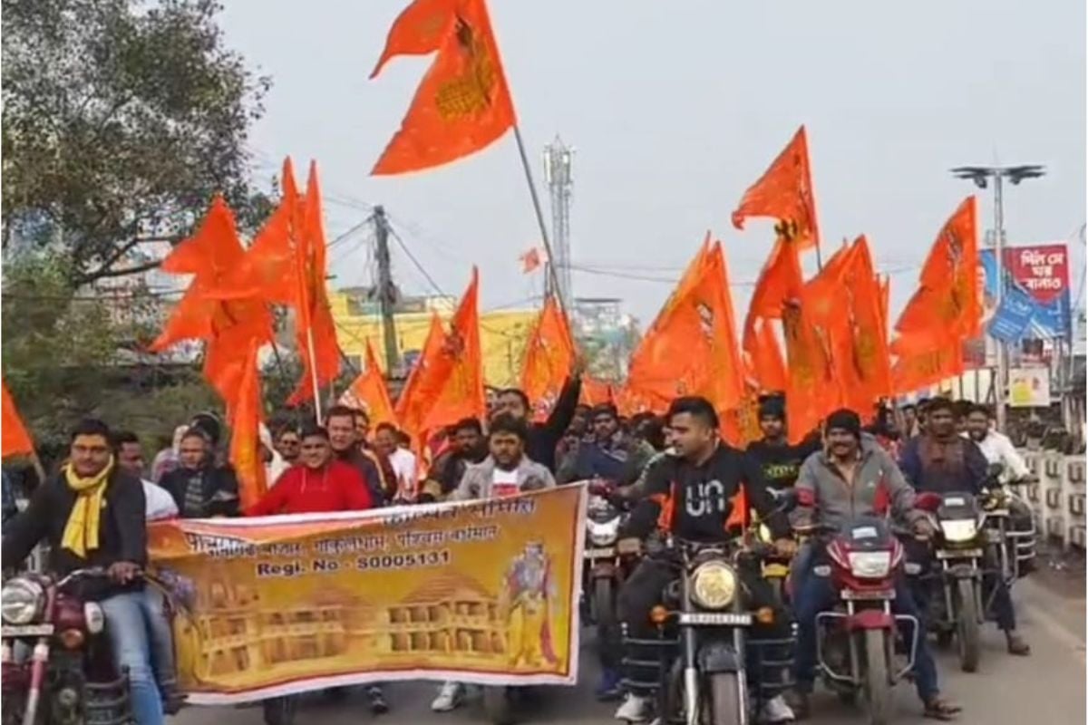 Devotees took out a bike rally with the slogan of Jaishree Ram in Panagarh regarding the consecration of Ramlala's life.