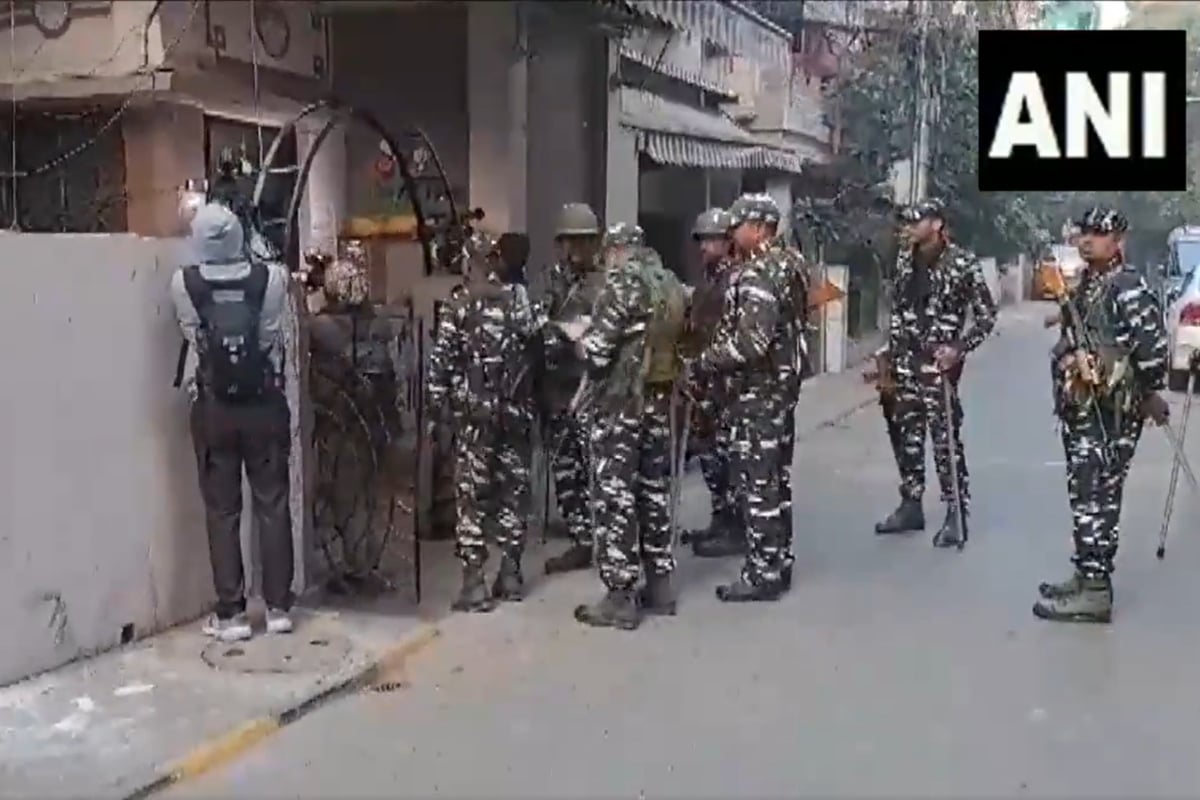 ED Raid: ED raids the premises of TMC ministers in Kolkata, team reaches the houses of Sujit Bose and Tapas Roy