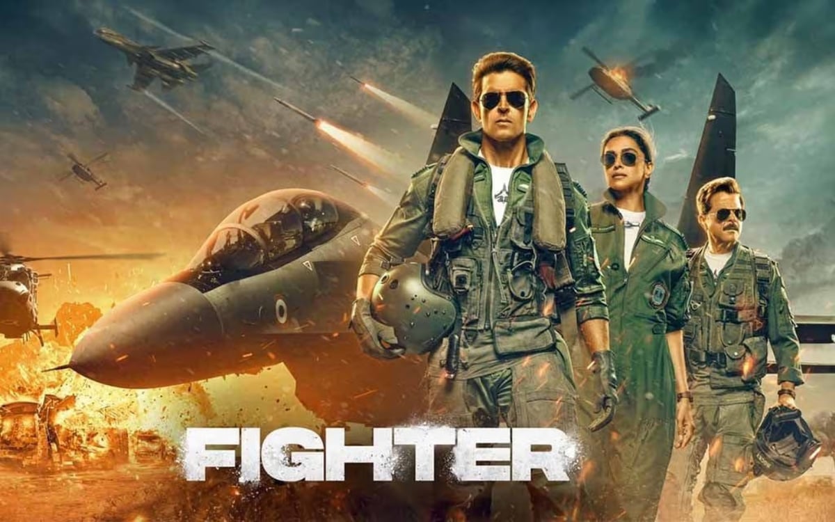 Fighter Movie Review: Will Hrithik Roshan and Deepika Padukone's 'Fighter' be a FLOP or a HIT?  Know what the public said