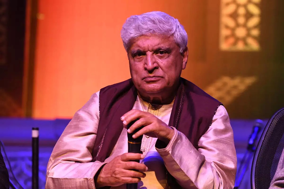 Javed Akhtar B'Day: Made his mark in Bollywood by living under a tree, do you know these things about Javed Akhtar