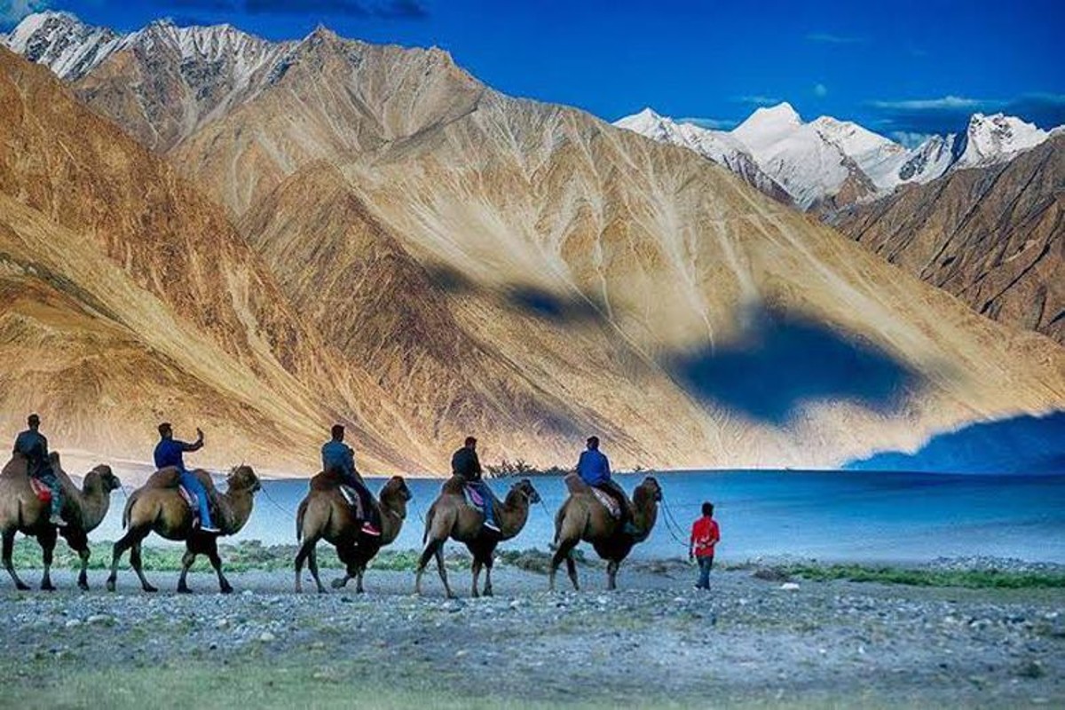 Leh Ladakh Famous Places: What is the best time to visit Leh Ladakh?  Whenever you go, please visit here