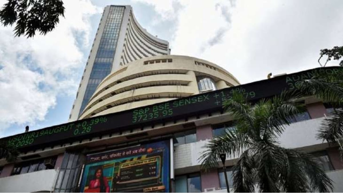Share Market: There was disappointment in the stock market, Sensex fell by 393 points, Nifty fell by 147 points.