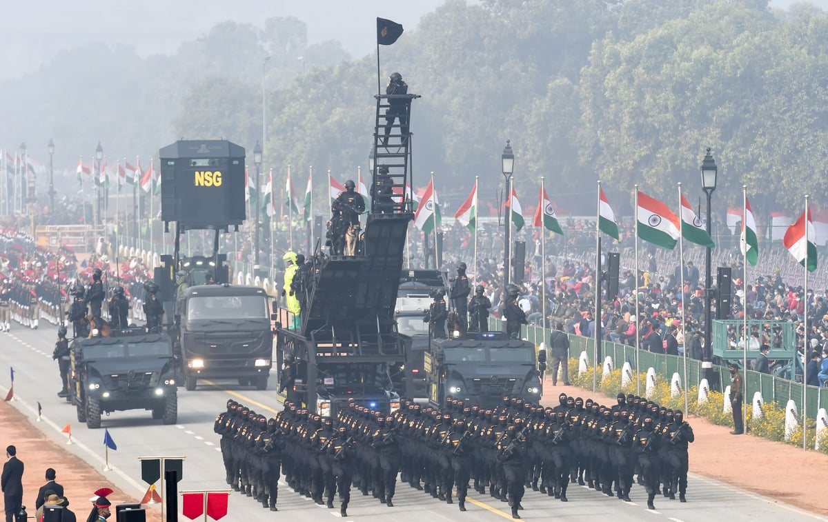 Tableaux of Punjab-Delhi will not be seen in Republic Day Parade, AAP accuses Center