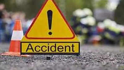 West Bengal: Speeding car hits police patrol vehicle, two policemen killed and three injured