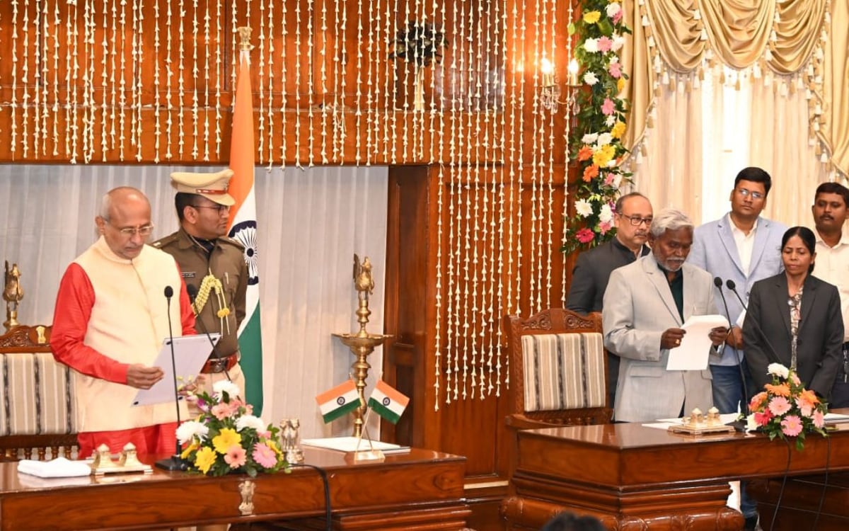 PHOTOS: Champai Soren government now in Jharkhand, see special pictures of swearing-in