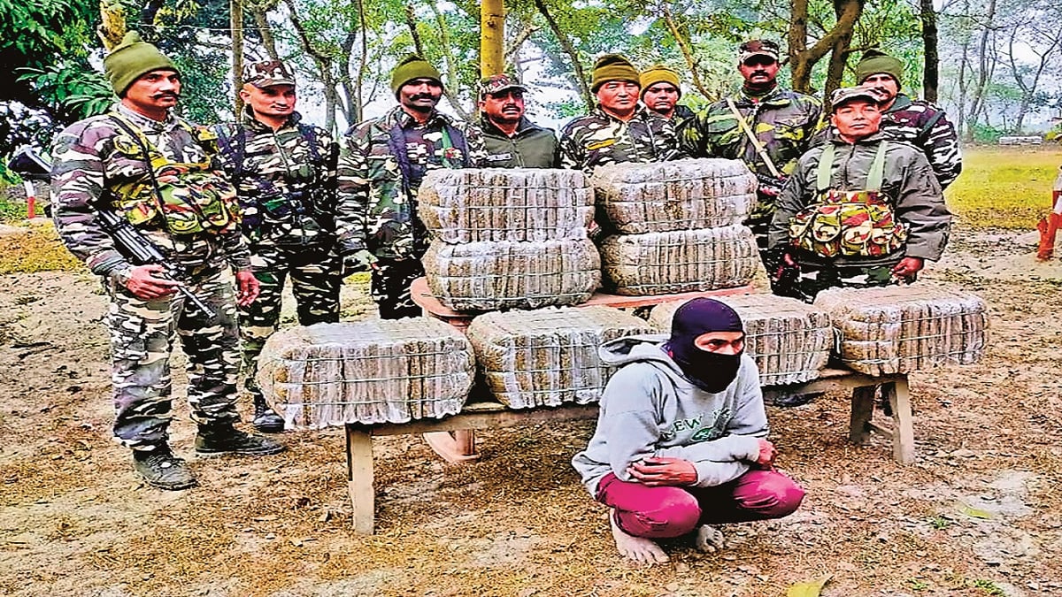 Ganja and drugs are supplied from India-Nepal border area adjacent to Bihar, thousands of smugglers have been caught.