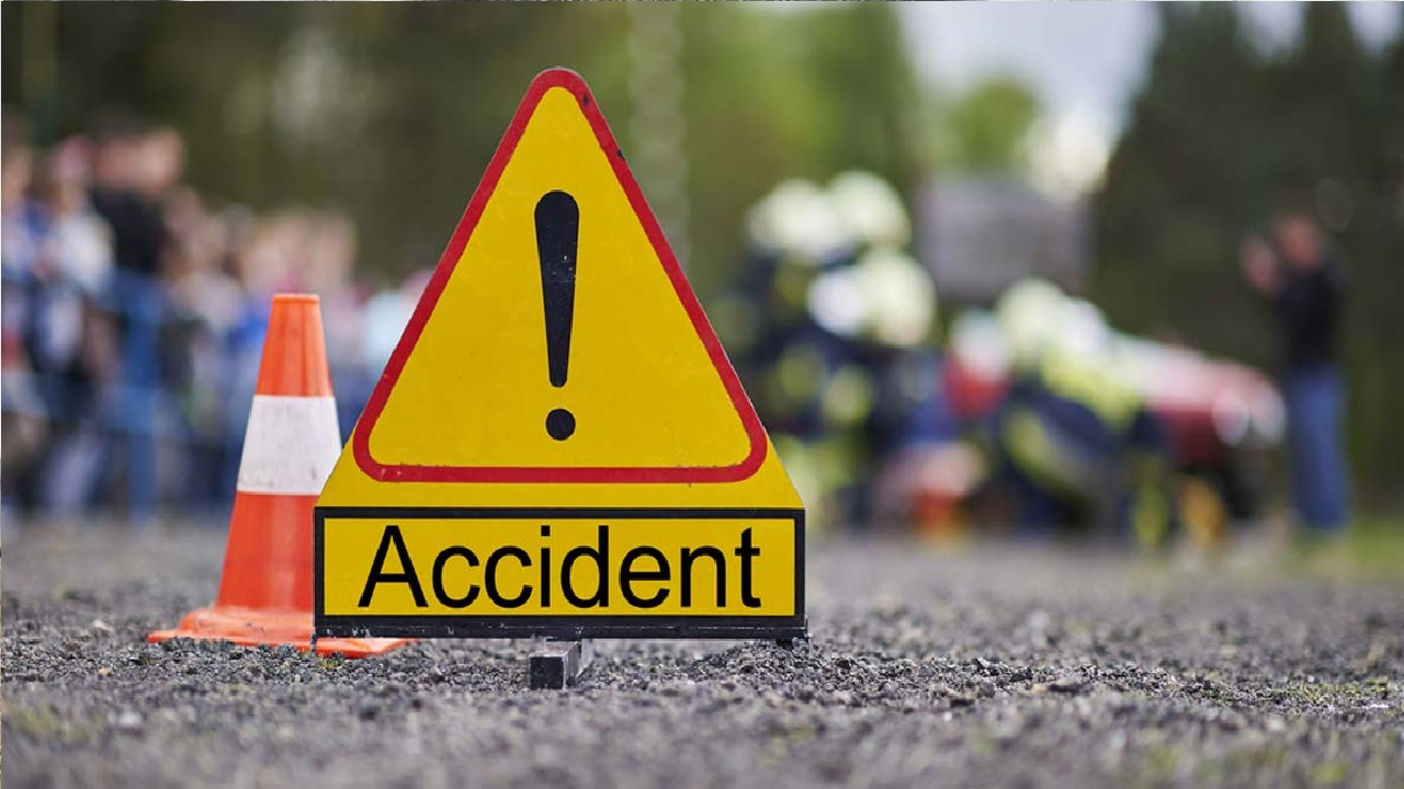 Major road accident in Begusarai, Bihar, two children died after tractor overturned during idol immersion - Prabhat Khabar