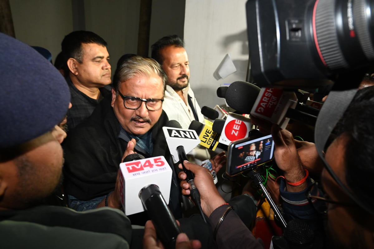 'Show the magic figure of 122 to remove the speaker' RJD MP Manoj Jha challenged