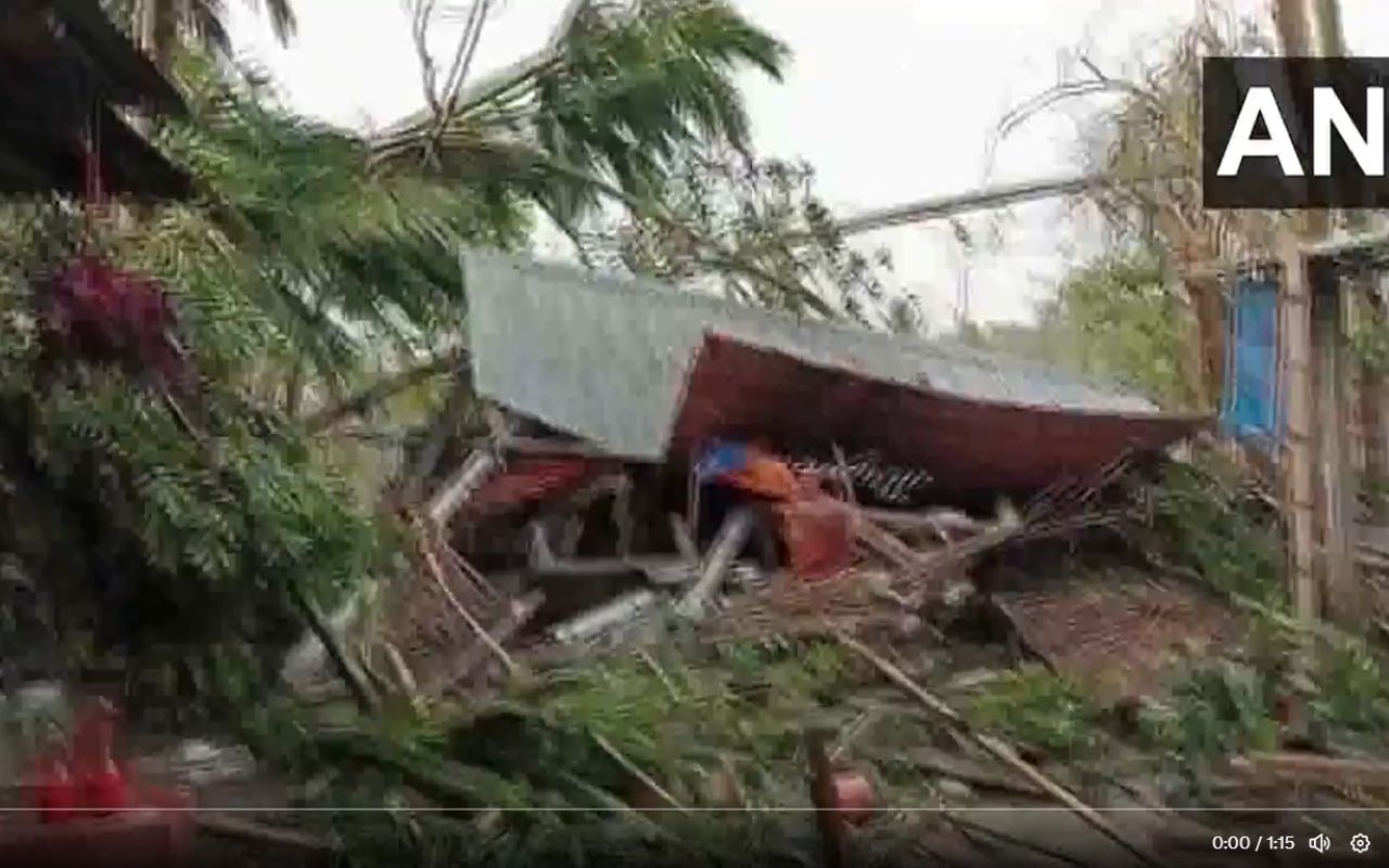 Cyclone in Bengal: 4 dead, more than 100 injured in Jalpaiguri