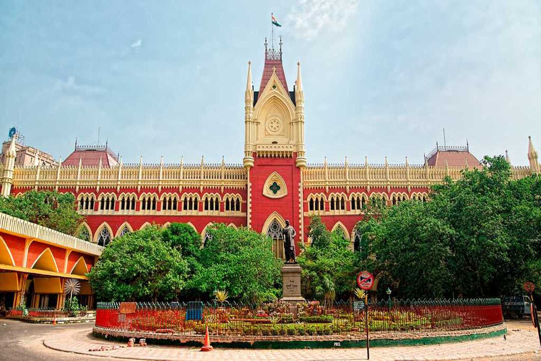 Calcutta High Court: High Court shows cause notice to OC of Mathurapur police station, seeks reply within 15 days