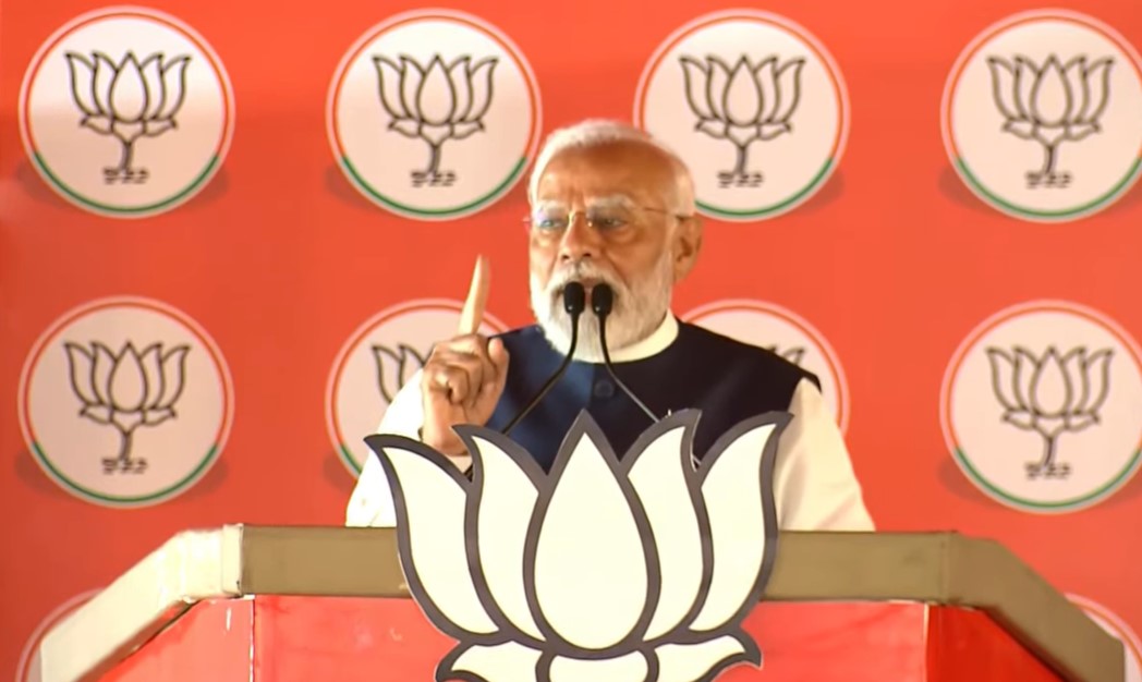PM Modi lashed out at RJD in Gaya rally, raised the issue of Hindutva along with Jungle Raj and corruption.